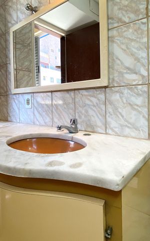 Apartamento à venda com 101m², 3 quartos e 2 vagas Apartamento à venda com 101m², 3 quartos e 2 vagasBanheiro da Suíte