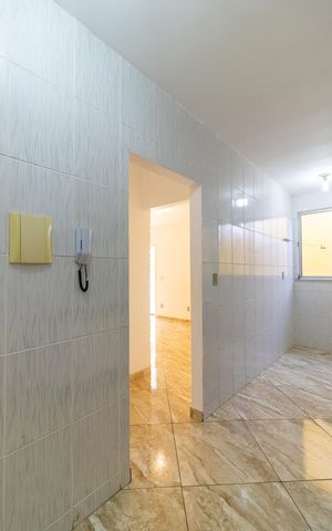 Apartamento para alugar com 68m², 2 quartos e 1 vaga Apartamento para alugar com 68m², 2 quartos e 1 vagaCozinha e Área de Serviço