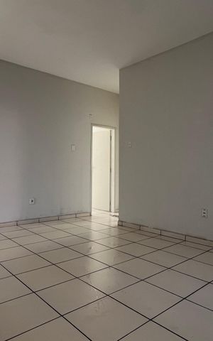 Casa para alugar com 150m², 8 quartos e 2 vagas Casa para alugar com 150m², 8 quartos e 2 vagasSala