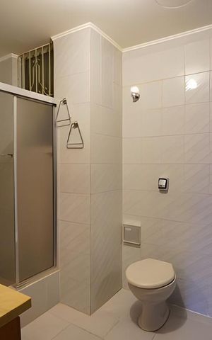 Apartamento para alugar com 164m², 4 quartos e 1 vaga Apartamento para alugar com 164m², 4 quartos e 1 vagaBanheiro