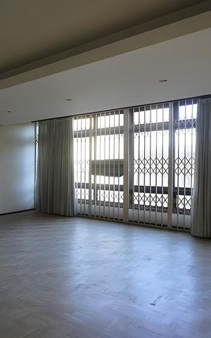 Apartamento para alugar com 164m², 4 quartos e 1 vaga Apartamento para alugar com 164m², 4 quartos e 1 vagaSala