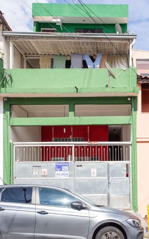 Casa para alugar com 46m², 1 quarto e 1 vagaFachada