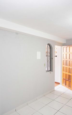 Casa para alugar com 46m², 1 quarto e 1 vagaSala