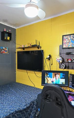 Casa à venda com 110m², 2 quartos e 1 vagaQuarto de Serviço