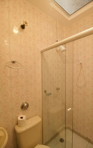 Casa para alugar com 270m², 5 quartos e 3 vagas Casa para alugar com 270m², 5 quartos e 3 vagasBanheiro - Suíte 1