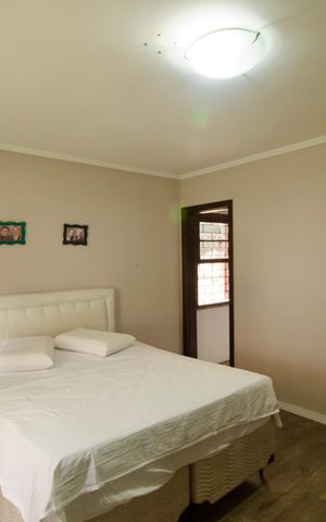 Casa para alugar com 270m², 5 quartos e 3 vagas Casa para alugar com 270m², 5 quartos e 3 vagasSuíte 1