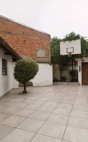 Casa para alugar com 270m², 5 quartos e 3 vagas Casa para alugar com 270m², 5 quartos e 3 vagasQuintal