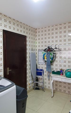 Casa para alugar com 270m², 5 quartos e 3 vagas Casa para alugar com 270m², 5 quartos e 3 vagasÁrea de Serviço