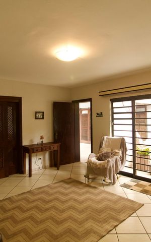 Casa para alugar com 270m², 5 quartos e 3 vagas