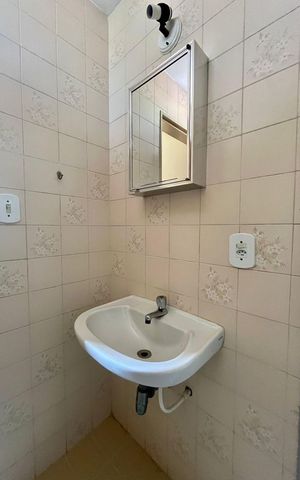 Apartamento à venda com 42m², 1 quarto e sem vaga Apartamento à venda com 42m², 1 quarto e sem vagaBanheiro