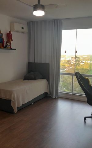 Casa de condomínio à venda com 1116m², 4 quartos e 6 vagas Casa de condomínio à venda com 1116m², 4 quartos e 6 vagasQuarto 2