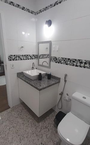 Casa de condomínio à venda com 1116m², 4 quartos e 6 vagas Casa de condomínio à venda com 1116m², 4 quartos e 6 vagasBanheiro 1