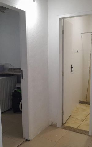 Casa de condomínio à venda com 1116m², 4 quartos e 6 vagas Casa de condomínio à venda com 1116m², 4 quartos e 6 vagasÁrea externa