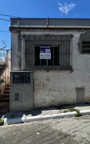 Casa para alugar com 50m², 1 quarto e sem vaga Casa para alugar com 50m², 1 quarto e sem vagaFachada+Placa