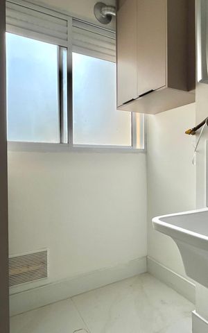 Apartamento à venda com 76m², 2 quartos e 1 vaga Apartamento à venda com 76m², 2 quartos e 1 vagaÁrea de Serviço