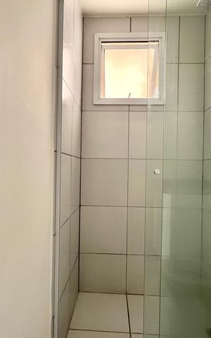 Apartamento à venda com 76m², 2 quartos e 1 vaga Apartamento à venda com 76m², 2 quartos e 1 vagaBanheiro da Suíte