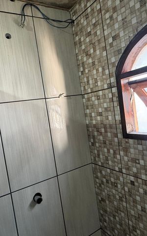 Casa para alugar com 80m², 2 quartos e sem vaga Casa para alugar com 80m², 2 quartos e sem vagaBanheiro