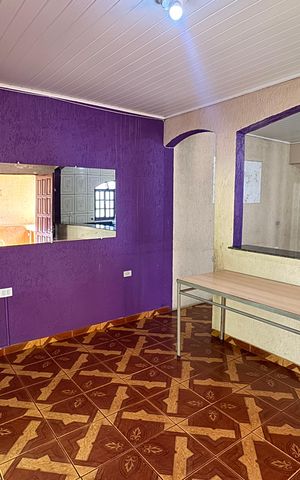 Casa para alugar com 80m², 2 quartos e sem vaga Casa para alugar com 80m², 2 quartos e sem vagaSala