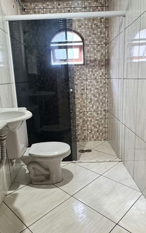 Casa para alugar com 80m², 2 quartos e sem vaga Casa para alugar com 80m², 2 quartos e sem vagaBanheiro