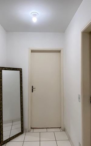 Casa à venda com 52m², 2 quartos e sem vaga Casa à venda com 52m², 2 quartos e sem vagaSala
