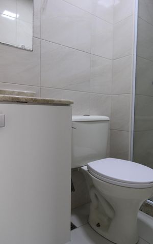 Apartamento à venda com 55m², 2 quartos e 1 vagaBanheiro da suíte