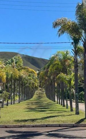 Casa à venda com 500m², 4 quartos e 4 vagas