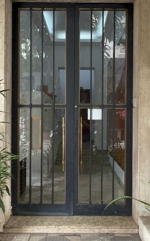 Apartamento para alugar com 65m², 1 quarto e sem vaga Apartamento para alugar com 65m², 1 quarto e sem vagaFachada SWRM-2710