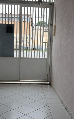 Casa para alugar com 100m², 2 quartos e 2 vagasGaragem