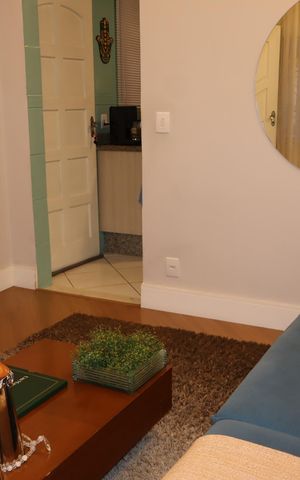 Casa para alugar com 100m², 2 quartos e 2 vagasSala
