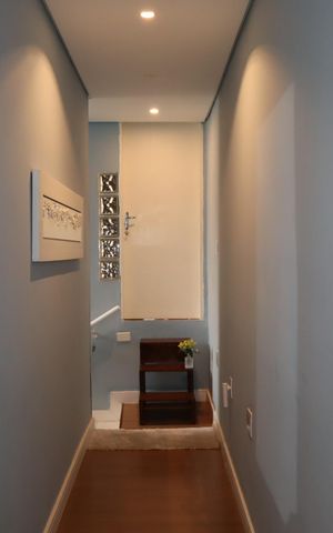 Casa para alugar com 100m², 2 quartos e 2 vagasCorredor