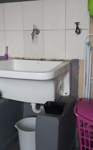 Casa para alugar com 100m², 2 quartos e 2 vagasÁrea de Serviço