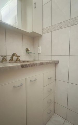 Apartamento para alugar com 69m², 3 quartos e 1 vaga