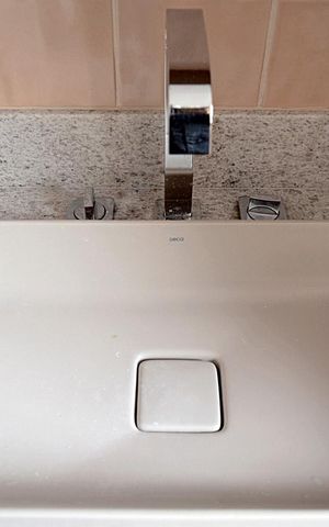 Apartamento à venda com 78m², 2 quartos e 1 vagaBanheiro da Suíte principal