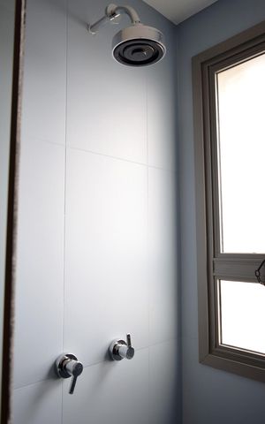 Apartamento à venda com 78m², 2 quartos e 1 vagaBanheiro da Suíte 1