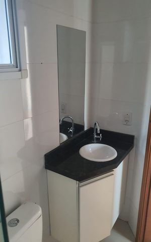 Apartamento à venda com 40m², 2 quartos e 1 vaga Apartamento à venda com 40m², 2 quartos e 1 vagaBanheiro