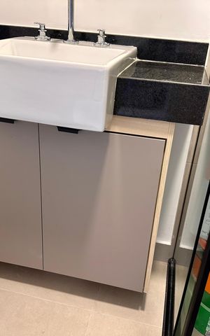 Studio para alugar com 27m², 1 quarto e sem vaga Studio para alugar com 27m², 1 quarto e sem vagaBanheiro
