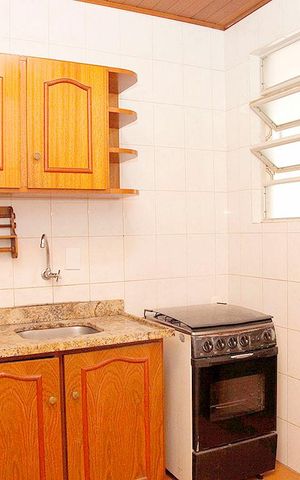 Apartamento à venda com 75m², 2 quartos e sem vagaCozinha