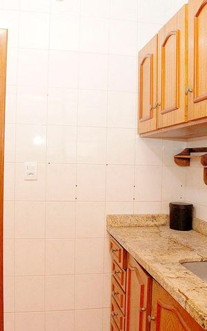 Apartamento à venda com 75m², 2 quartos e sem vagaCozinha
