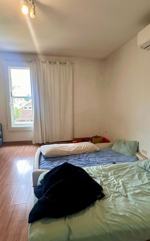 Casa de condomínio para alugar com 320m², 3 quartos e 5 vagas Casa de condomínio para alugar com 320m², 3 quartos e 5 vagasQuarto 4
