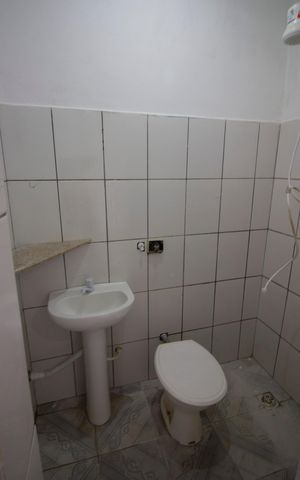 Casa à venda com 270m², 6 quartos e 5 vagasBanheiro da suíte