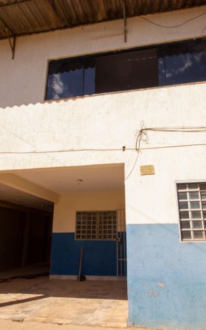Casa à venda com 270m², 6 quartos e 5 vagasÁrea externa