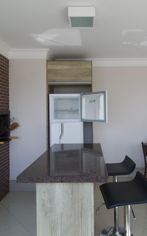 Apartamento à venda com 150m², 3 quartos e 2 vagas Apartamento à venda com 150m², 3 quartos e 2 vagasÁrea comum - Salão de festas