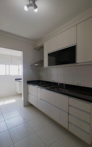 Apartamento à venda com 150m², 3 quartos e 2 vagas Apartamento à venda com 150m², 3 quartos e 2 vagasCozinha