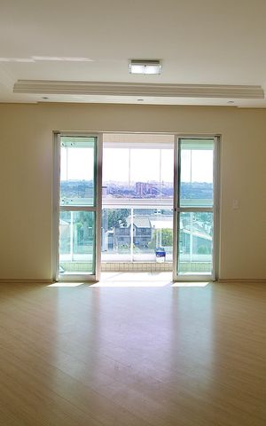 Apartamento à venda com 150m², 3 quartos e 2 vagas Apartamento à venda com 150m², 3 quartos e 2 vagasSala
