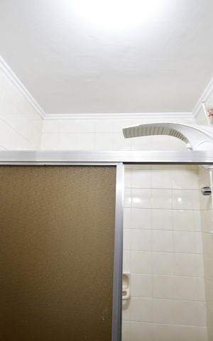 Apartamento à venda com 65m², 2 quartos e 1 vagaBanheiro Social