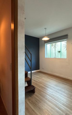 Casa para alugar com 120m², 3 quartos e 2 vagas Casa para alugar com 120m², 3 quartos e 2 vagasSala