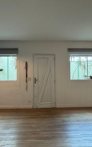 Casa para alugar com 120m², 3 quartos e 2 vagas Casa para alugar com 120m², 3 quartos e 2 vagasSala