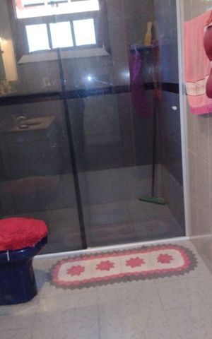 Casa à venda com 150m², 3 quartos e 6 vagas