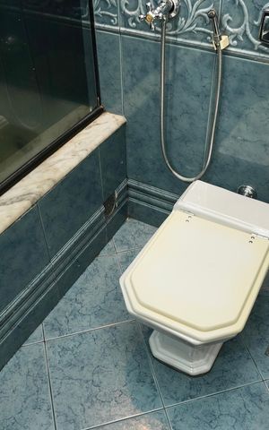 Apartamento à venda com 156m², 4 quartos e sem vaga Apartamento à venda com 156m², 4 quartos e sem vagaBanheiro da Suíte