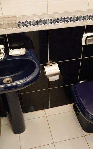 Apartamento à venda com 156m², 4 quartos e sem vaga Apartamento à venda com 156m², 4 quartos e sem vagaDependência de Serviço